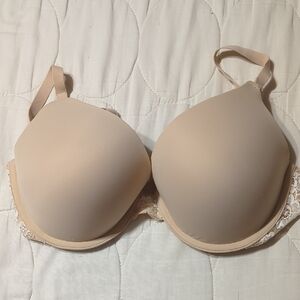 Maidenform Tan Lace Accent Bra
